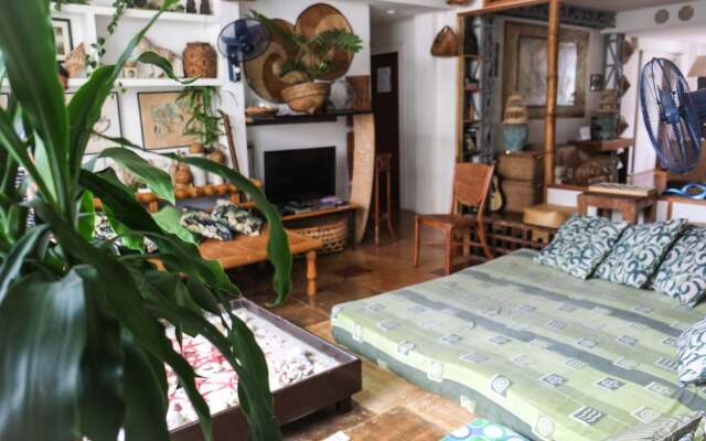 Humble Hut Hostel