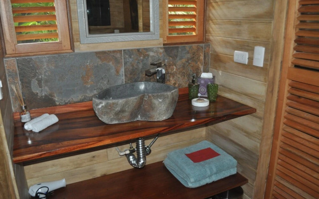 Natura Lodges