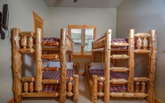 Kendall Camp 4 Bedroom Townhome