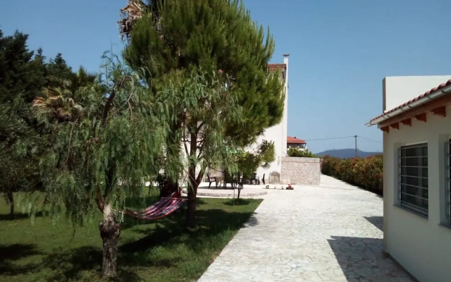 Evia Summer Home Near the Sea-up to 11 Guests