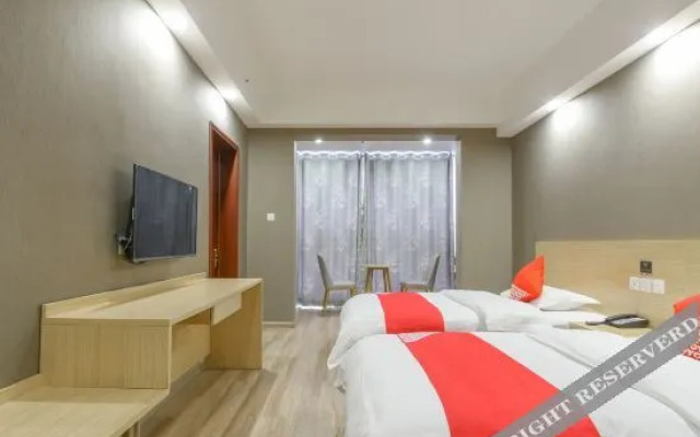 Changfeng shangyi business hotel