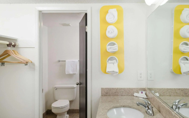 Ramada by Wyndham Merced
