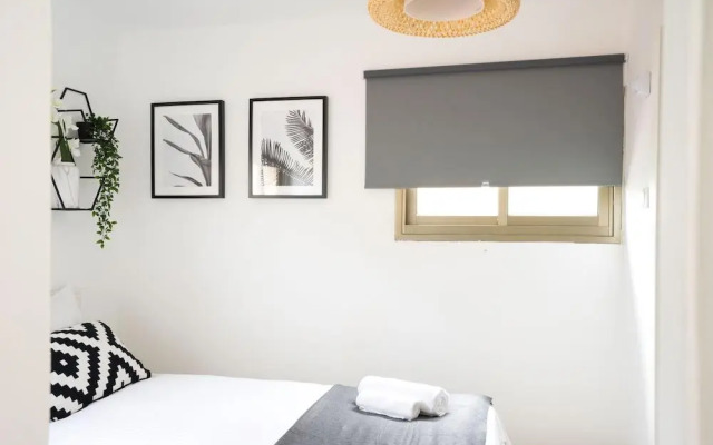 Yarkon-By Beach Apartments Tlv