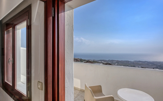 Splendour Hotel and Suites