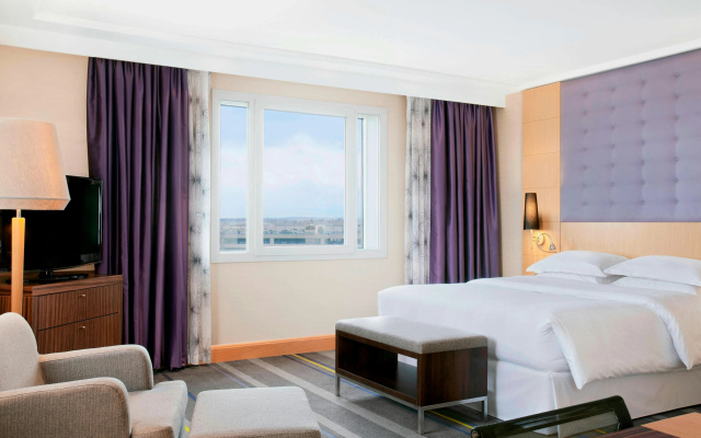 Sheraton Brussels Airport Hotel - Image 5