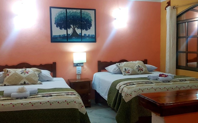 Hotel Maya