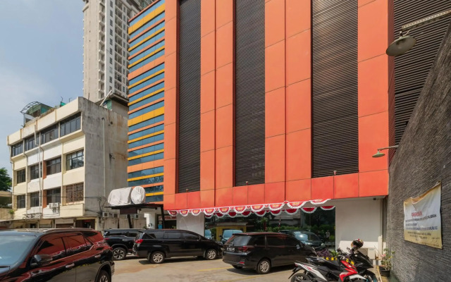 Mirah Hotel