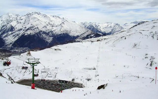 Apartamentos Sallent-escarrilla 3000