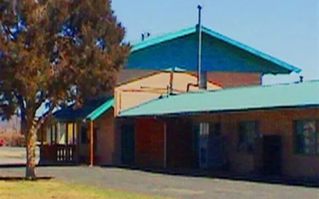 Colt Motel