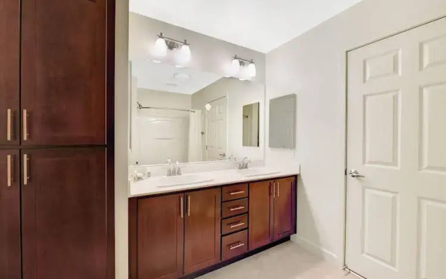 Via Apartments