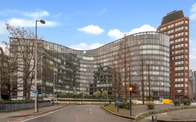 The Parliament View Place - Modern and Bright 3BDR Flat