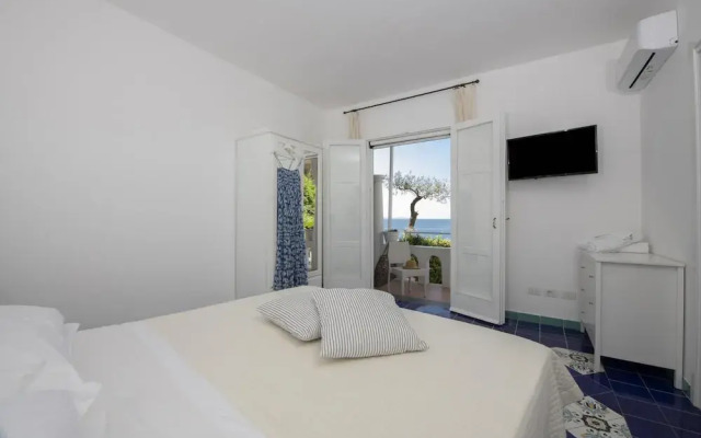 Villa Bijoux - Luxury Villa Sea View