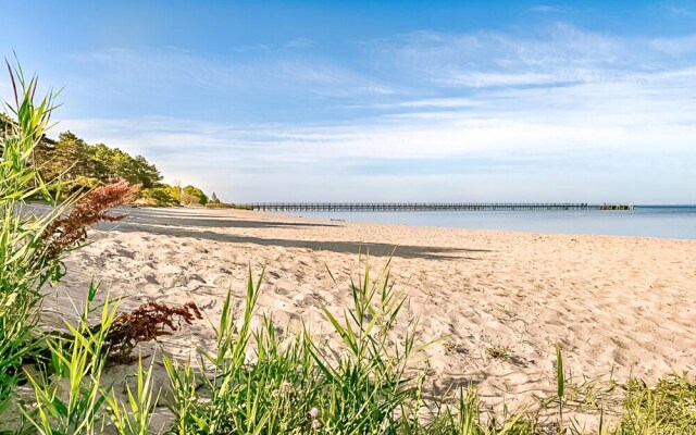 Stunning Home in Landskrona With 3 Bedrooms and Wifi