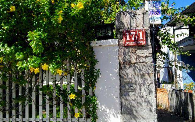 The House 17 1
