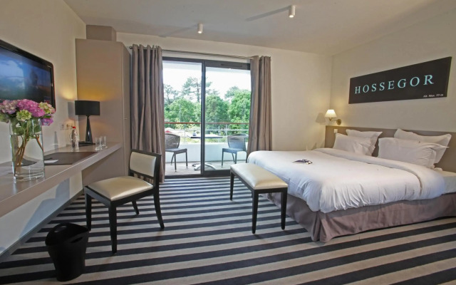 Hotel 202