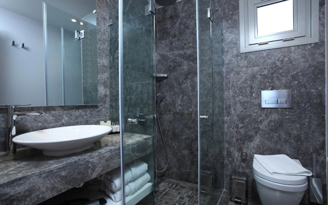 No:81 Hotel