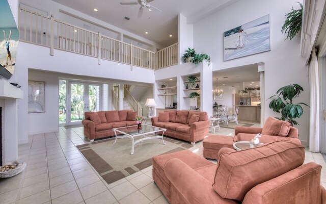 The White Ibis 5 Bedroom Home