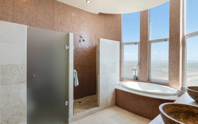 Encanto Living 1201 -4BR by Kivoya