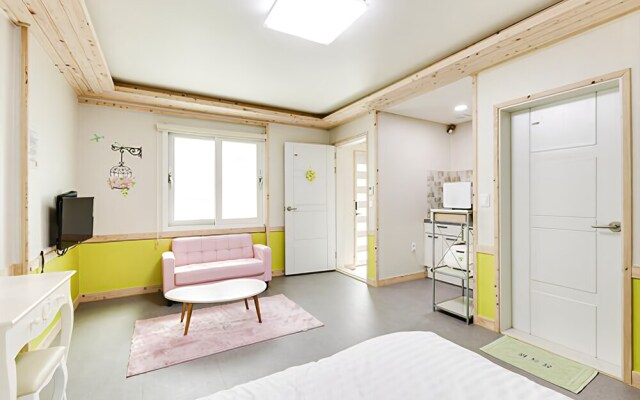 Gyeongju Withyou Pension