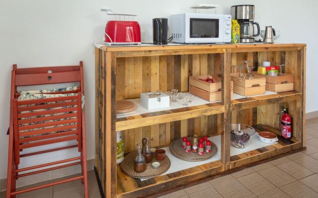 House Of Olive Trees, Relaxation And Wi-fi