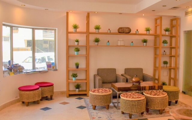Beach Hotel by Zvieli hotels