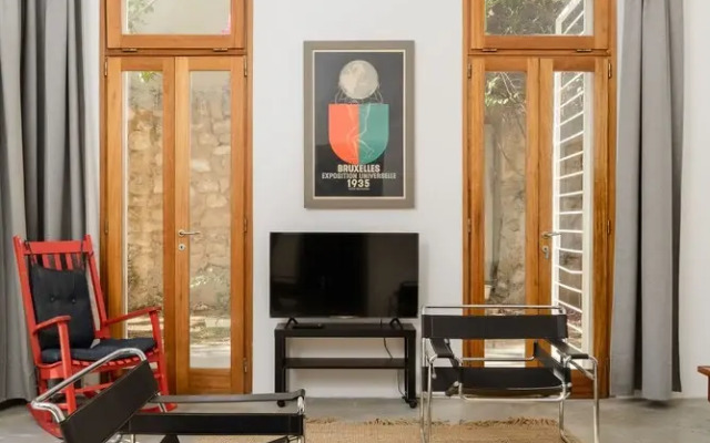 Secret Garden by TLV2RENT