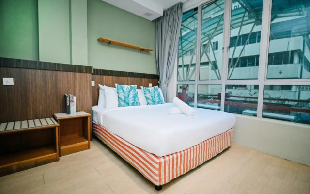 Swing & Pillows Hotel
