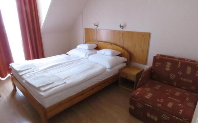Thermal Hotel
