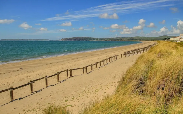 Moondunes - Pwllheli