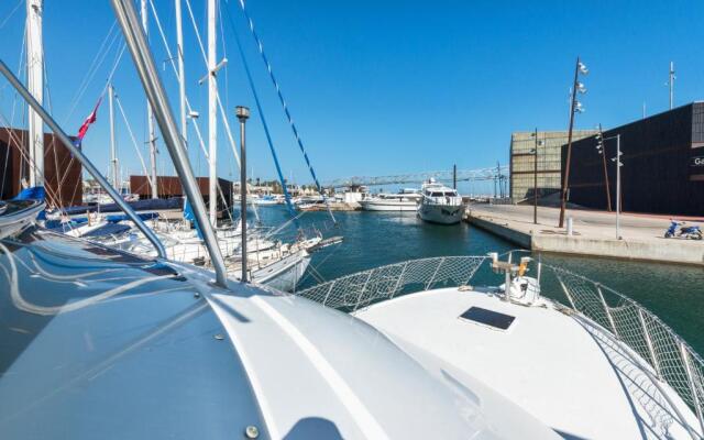 Boat Accommodations Barcelona