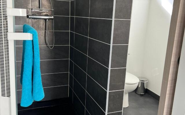 Holiday Home in Pouzols-Minervois with Private Outdoor Pool