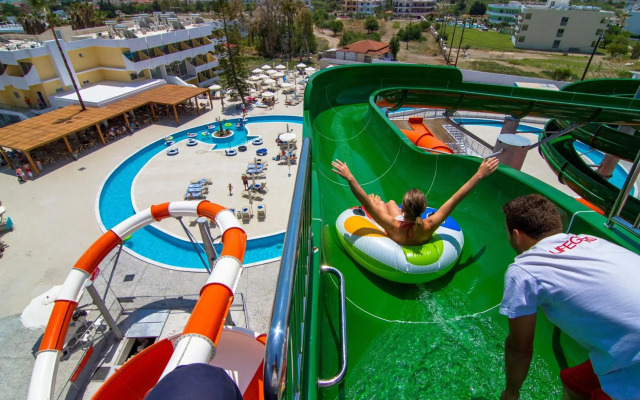 Sun Palace Hotel - All inclusive