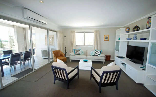 Rovera Apartments