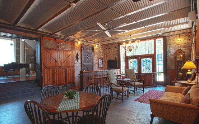Inn at the Old Jail