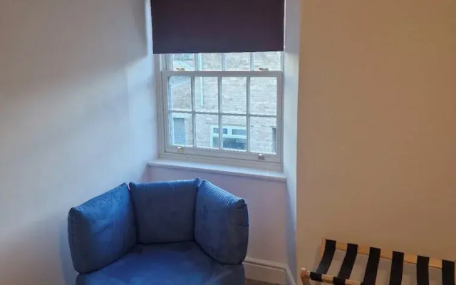 Stylish 2-bed House in Stamford Town Centre