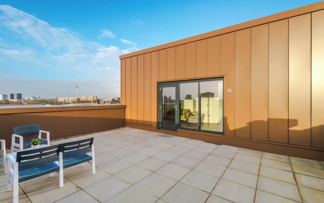 Hilltop Serviced Apartments - Salford