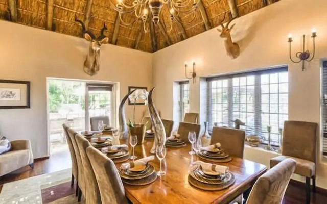 Ikhaya Safari Lodge