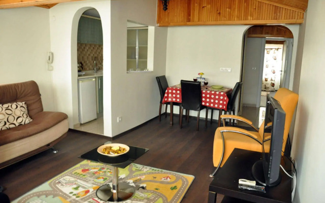 CMY Apart Hotel