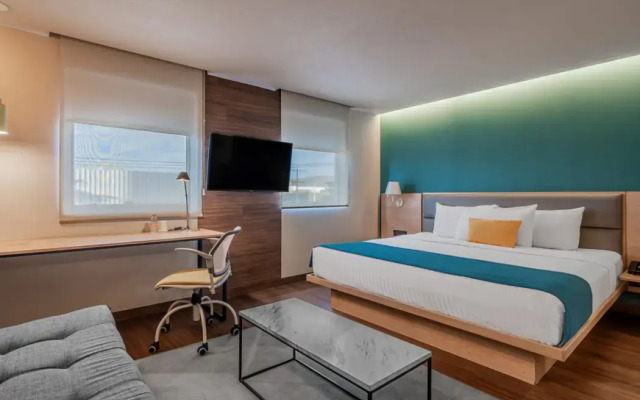 City Express Suites by Marriott Querétaro