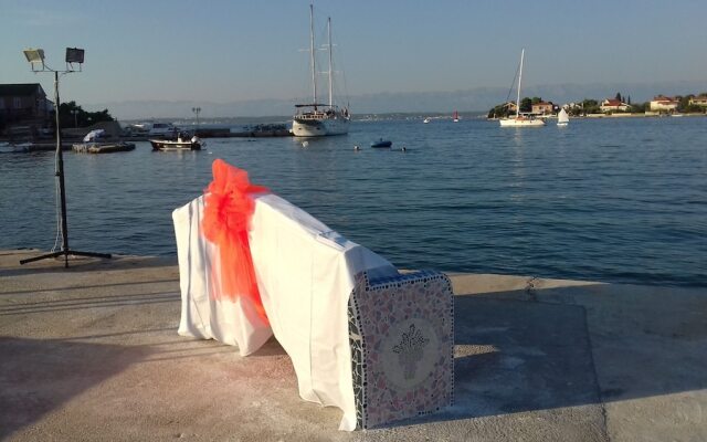 Detached House Miketa