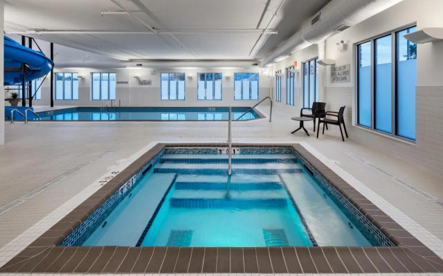 TownePlace Suites West Kelowna