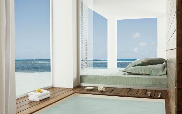 Excellence Oyster Bay