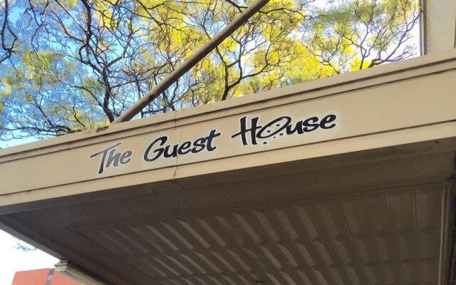 The Guesthouse - Hostel