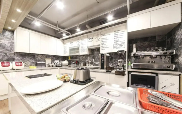Hanam 1st Business Hotel