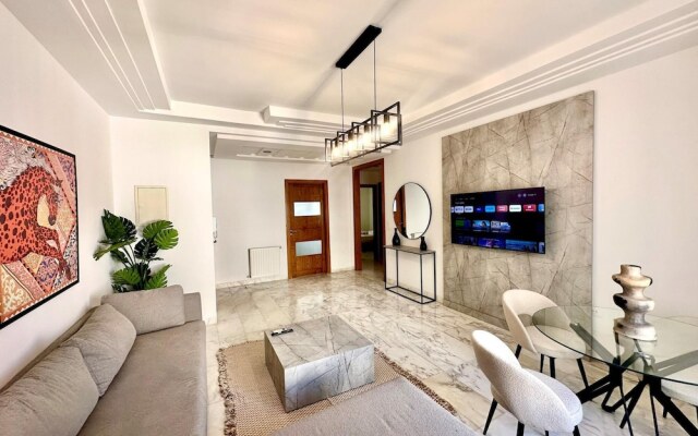 Elyssa Superbe Appartement aux Jardins de Carthage