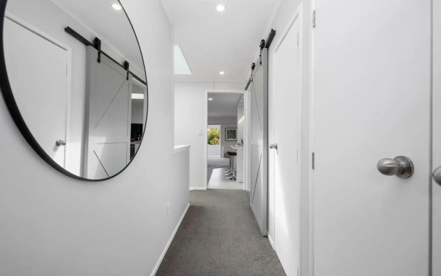 Relax at Richmond Heights