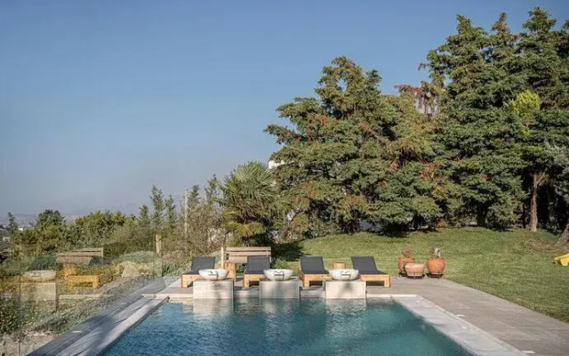 Villa Heora - The Floating Residence