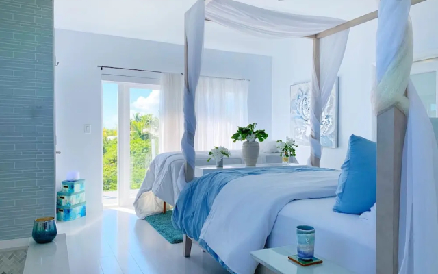 Mika's Resort