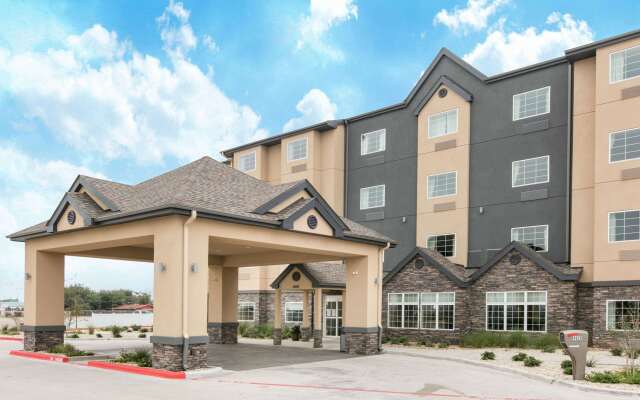 Microtel Inn & Suites by Wyndham Lubbock