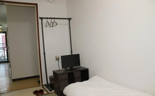 Hotel Beaver 2 – Guest Rooms – Osaka